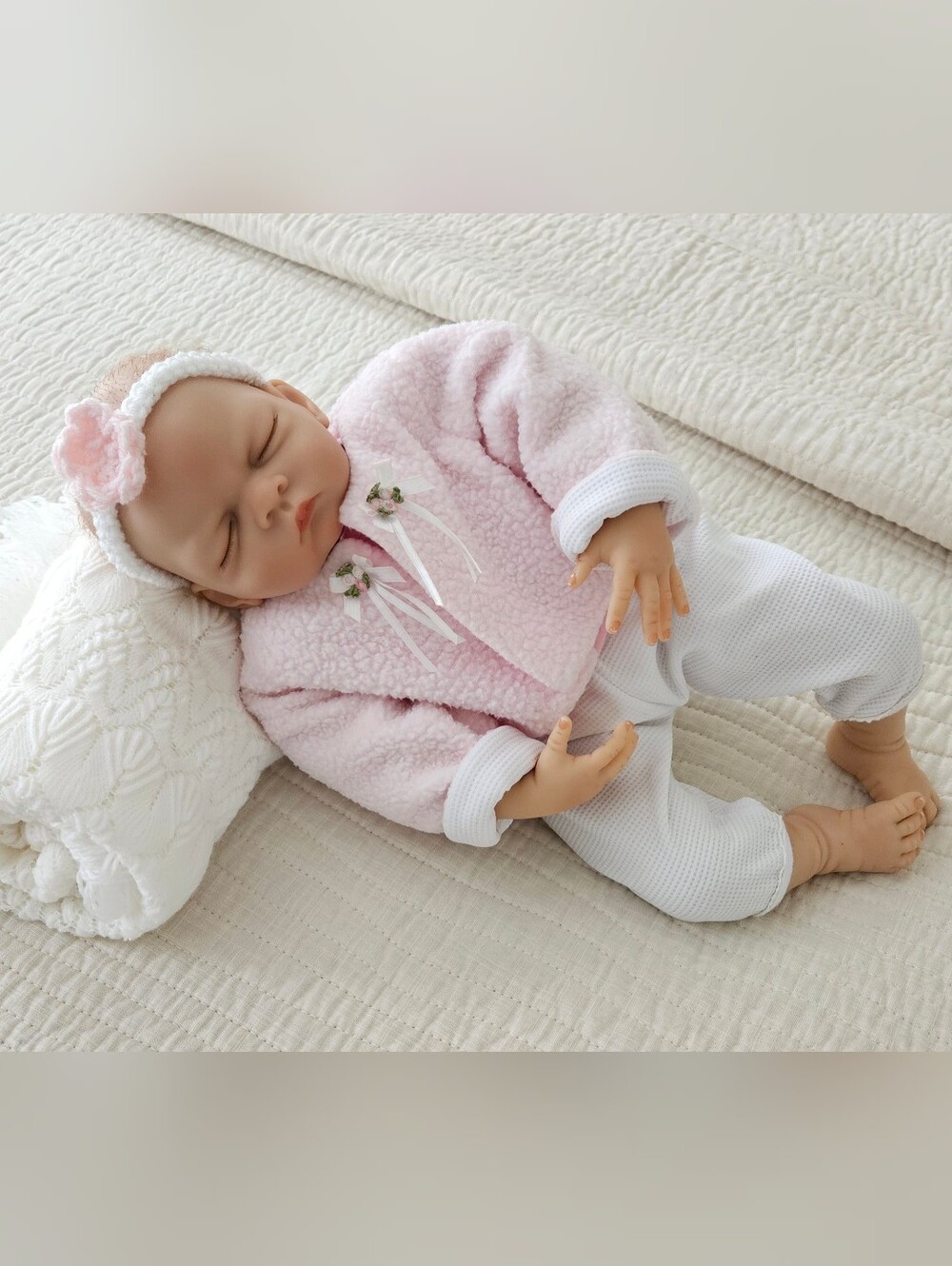 Newborn Vinyl Doll by Waltraud H. for Ashton-Drake "Sweet Dreams Bella” 3lb13oz